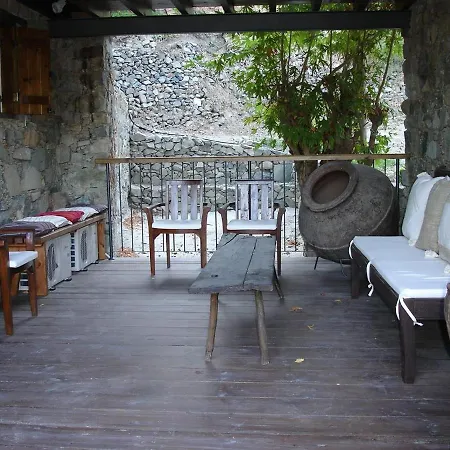 Archontiko Rousias Ferienhaus