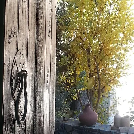 Archontiko Rousias * Lefkoşa